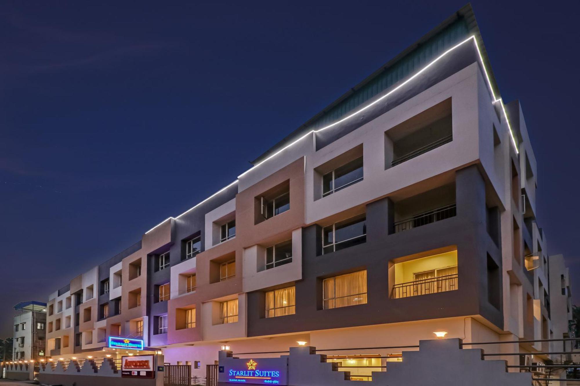 Starlit Suites Newtown Kolkata Bagian luar foto